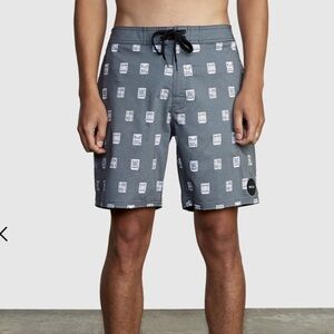 RVCA Hot Fudge Special Edition short